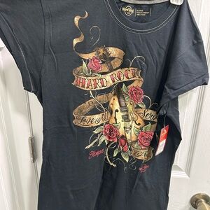 Hard Rock Cafe - Fitted Tee